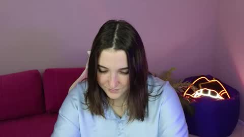 Snapshot of anniedodge chatting on October 15, 1:41 am Annie online show from October 15, 1:41 am