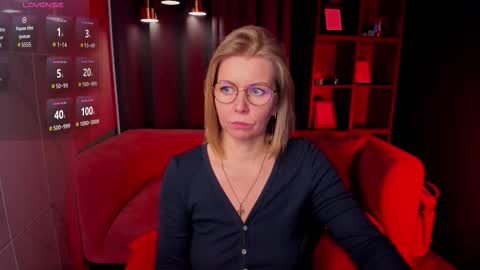 Annie online show from February 2, 6:23 am