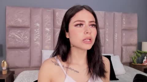 Annie online show from October 19, 11:45 am