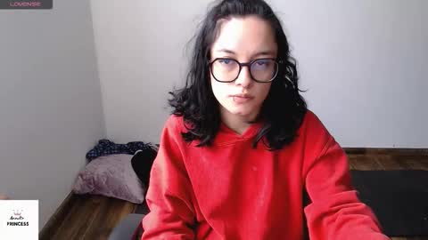 Snapshot of annittaprincess chatting on September 23, 2:15 pm Gaby 3 online show from September 23, 2:15 pm