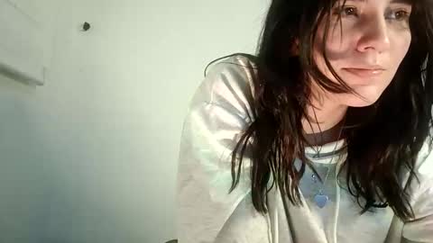 Snapshot of annrousse chatting on October 7, 2:38 am annrousse online show from October 7, 2:38 am