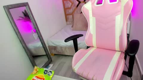 Anny Osorio online show from December 2, 7:03 pm