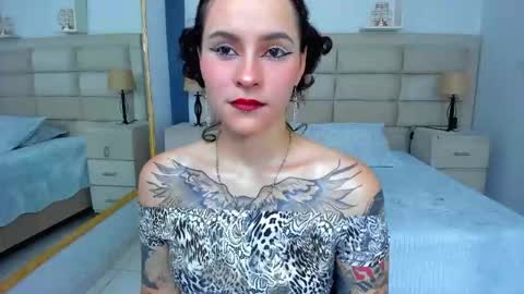 Snapshot of annythomsonn chatting on September 10, 10:10 pm AnnyT online show from September 10, 10:10 pm