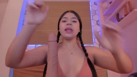Snapshot of annytorres chatting on February 1, 10:37 am Gaby online show from February 1, 10:37 am