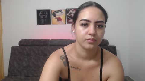 Snapshot of anthonela_queen chatting on March 10, 10:50 am Anthonela Queen online show from March 10, 10:50 am