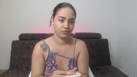 Snapshot of anthonela_queen chatting on February 20, 11:53 am Anthonela Queen online show from February 20, 11:53 am