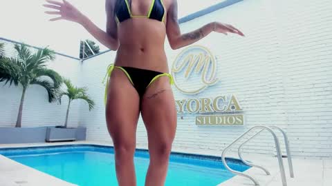 Antonella Rossi online show from March 29, 9:25 pm