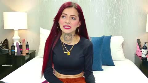 AntonellaEscudero online show from May 1, 9:07 pm