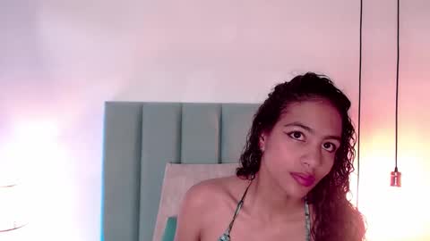 AntonellaHall  online show from January 15, 11:43 am