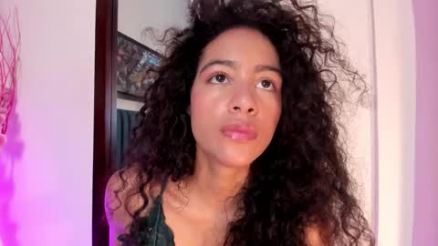 AntonellaHall  online show from March 24, 7:19 pm