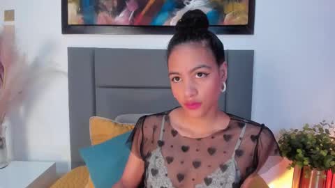 AntonellaHall  online show from November 27, 12:30 pm