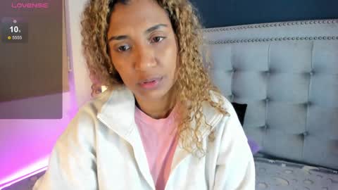 Sarah online show from December 29, 12:23 pm