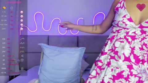 antoonellaa online show from October 25, 12:35 pm