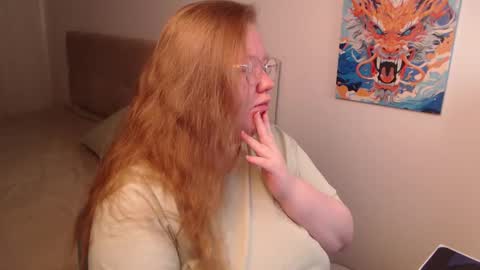 Anya Muna online show from December 10, 5:11 pm