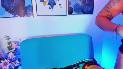 Snapshot of anyell_fox_xxx chatting on October 3, 12:27 am anyell online show from October 3, 12:27 am