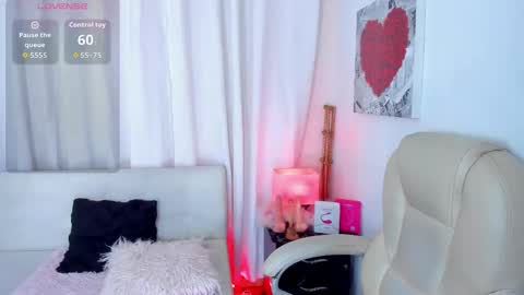 Anyi online show from September 19, 12:26 pm