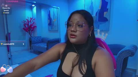 April  online show from November 7, 3:56 am