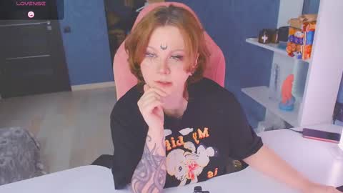 Snapshot of april_hentaigirl chatting on October 26, 4:13 pm    my special content  online show from October 26, 4:13 pm