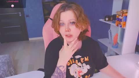 Snapshot of april_hentaigirl chatting on October 28, 7:25 am    my special content  online show from October 28, 7:25 am