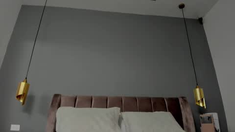  Ara Ferrer  online show from December 22, 6:33 pm