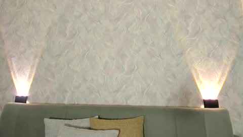    online show from September 16, 8:17 pm