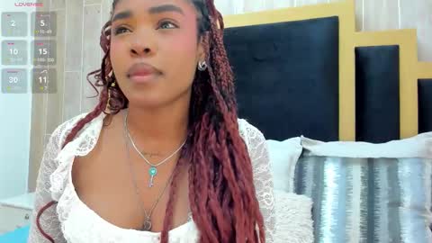 Aria Foster online show from October 12, 11:29 pm