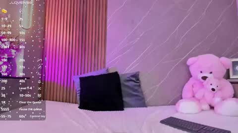 Snapshot of ariana_jhonson11 chatting on October 2, 12:54 pm Ariana online show from October 2, 12:54 pm