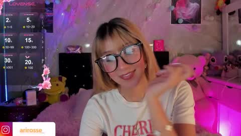 Ariana  online show from November 11, 3:42 pm