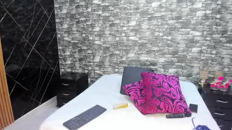 Ariana online show from February 1, 12:05 pm