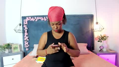 Andrea online show from October 22, 8:36 pm