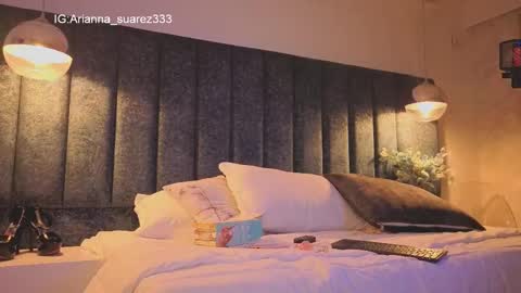 Snapshot of arianna_suarez1 chatting on October 11, 7:38 pm Arianna online show from October 11, 7:38 pm