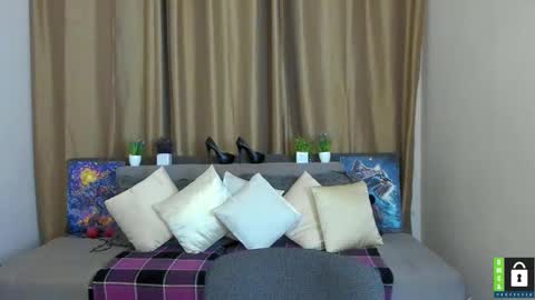 Arianna online show from November 14, 7:25 pm