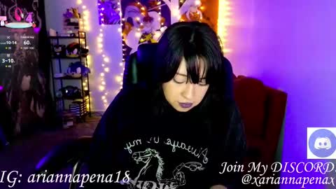 Snapshot of ariannapena chatting on October 9, 11:42 pm Arianna Pea online show from October 9, 11:42 pm
