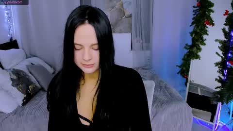 Aria online show from December 16, 8:47 pm