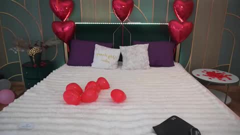 Ariel online show from February 14, 3:26 pm