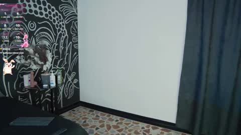 Ari online show from October 21, 8:02 pm