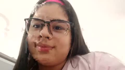 ariiah_walker_ online show from September 17, 8:07 pm