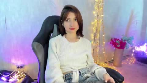 Ariel online show from February 14, 3:36 pm