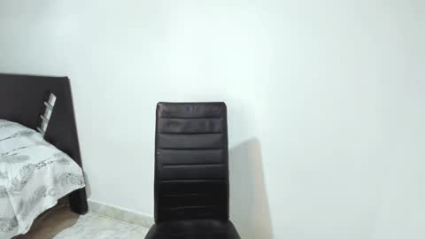 aristena_01 online show from March 8, 2:04 am