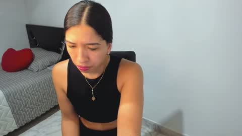 aristena_01 online show from November 11, 1:56 am
