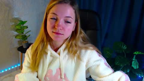 Snapshot of arlana_klart chatting on October 6, 1:33 am Arlana online show from October 6, 1:33 am