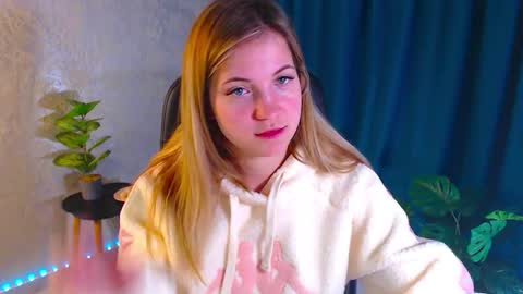 Snapshot of arlana_klart chatting on October 4, 1:11 am Arlana online show from October 4, 1:11 am