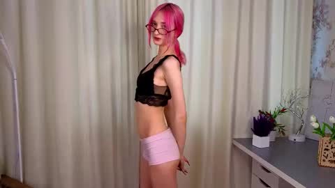 Kate online show from October 22, 4:17 am