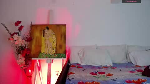 Snapshot of art_soul chatting on September 18, 10:52 pm art_soul online show from September 18, 10:52 pm