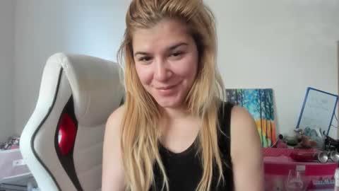 MIA online show from October 29, 9:35 am