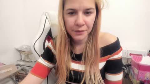 MIA online show from November 6, 2:06 am