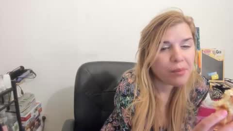 MIA online show from December 16, 11:32 pm