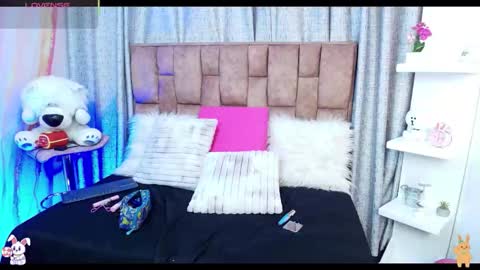 Ary Noa  online show from March 2, 11:39 am