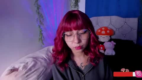 Snapshot of arya_line chatting on March 1, 1:32 am Arys online show from March 1, 1:32 am