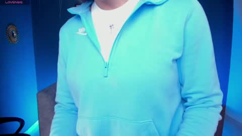 arya_xelion online show from May 20, 12:24 pm